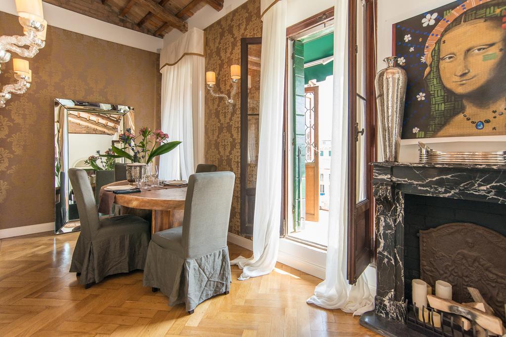 Rialto Terrace On The Grand Canal Венеция Номер фото